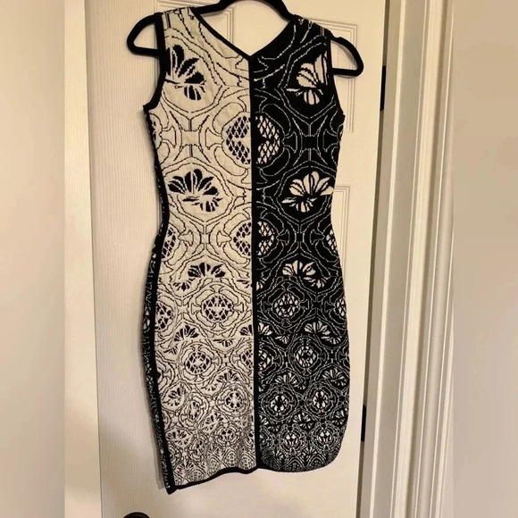 Rachel Roy Black And White Body Con  Dress Size S - Picture 4 of 6